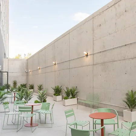 Stephouse Tarradellas Apartmanhotel Girona