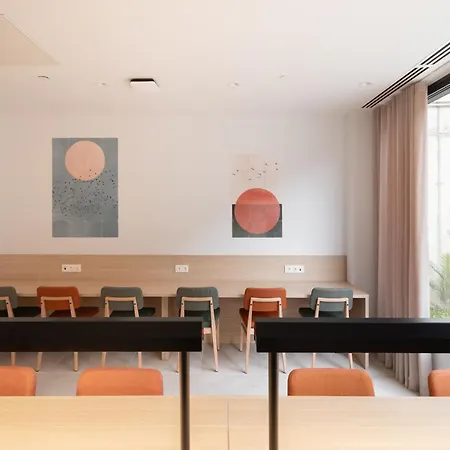 Stephouse Tarradellas Apartmanhotel Girona