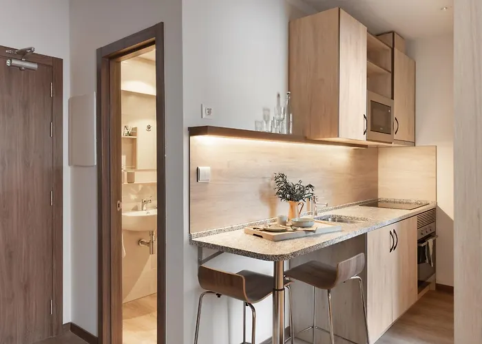 Stephouse Tarradellas 3*